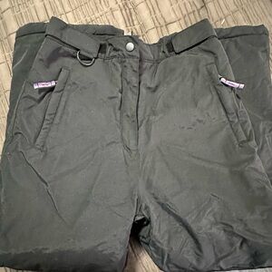 Snow pants new, size Big Kids 11-12 (XXL) with zipper and pockets